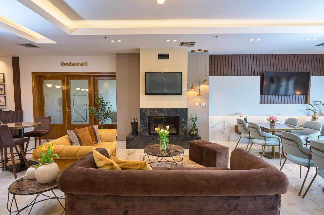 Filippos Hotel Халкідона Екстер'єр фото