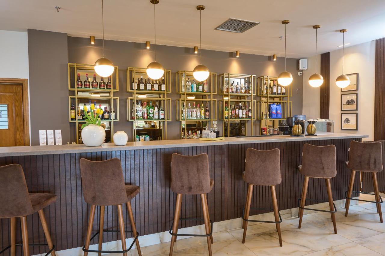 Filippos Hotel Халкідона Екстер'єр фото