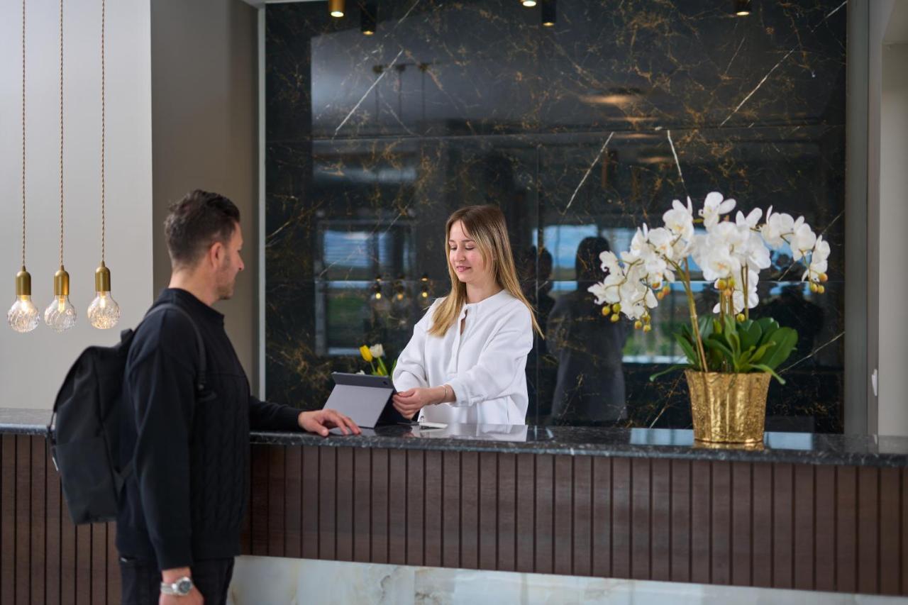 Filippos Hotel Халкідона Екстер'єр фото