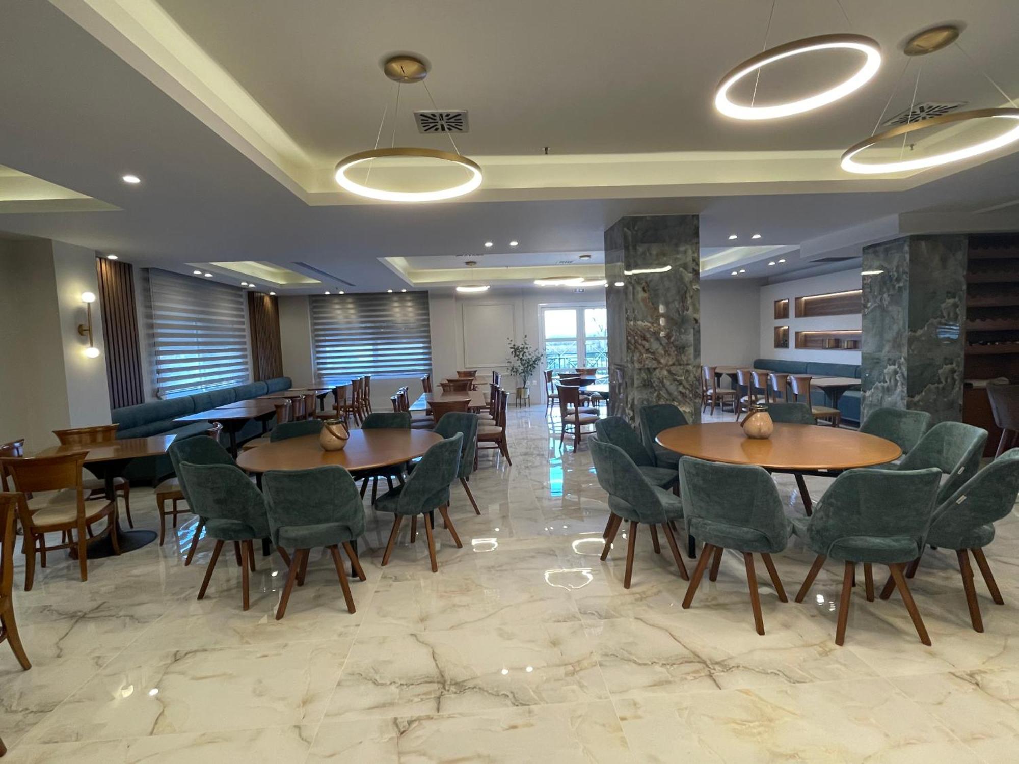 Filippos Hotel Халкідона Екстер'єр фото